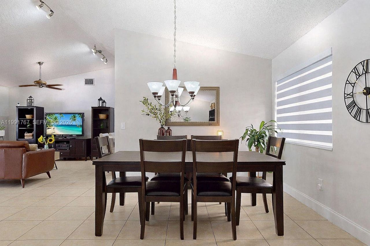 15382 SW 153rd St , Miami, FL 33187 Photo