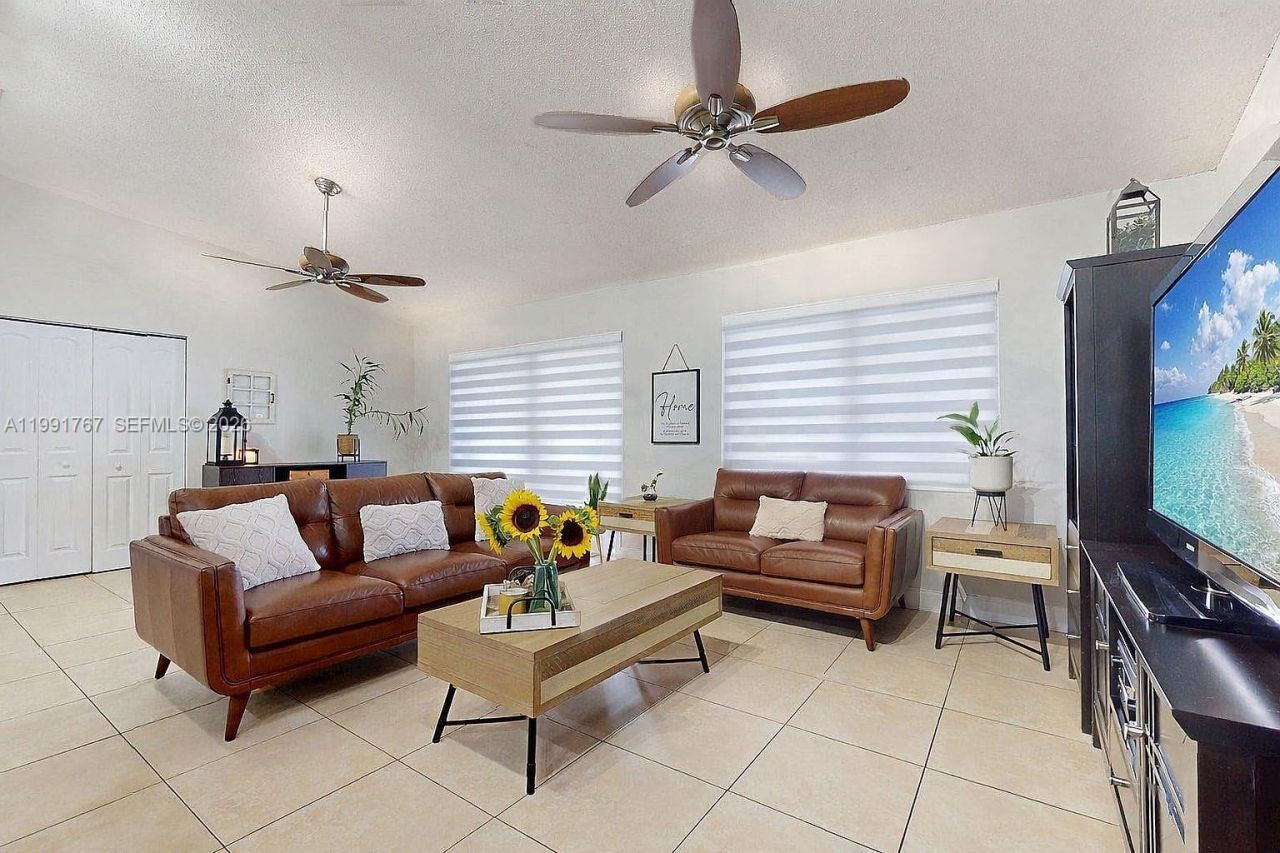 15382 SW 153rd St , Miami, FL 33187 Photo