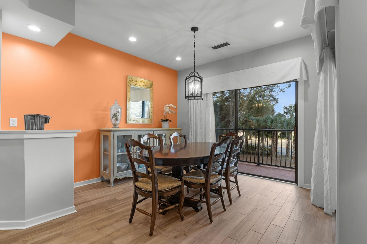 3014 Ocean Winds Drive Photo 14