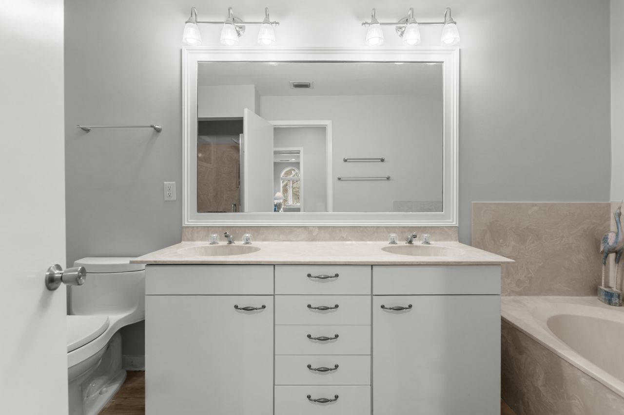 3014 Ocean Winds Drive Photo 30