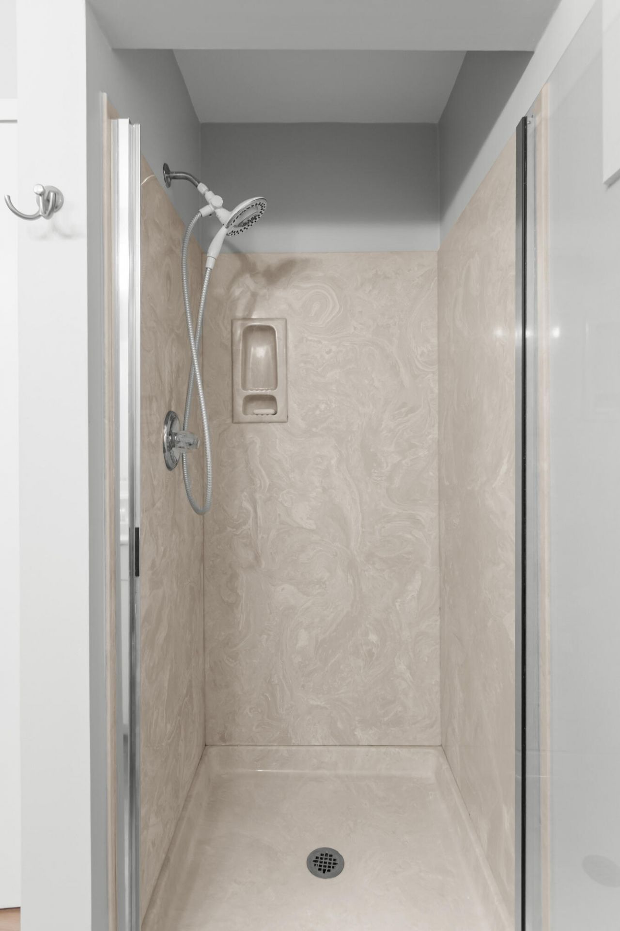 3014 Ocean Winds Drive Photo 31