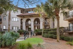 3014 Ocean Winds Drive photo 4