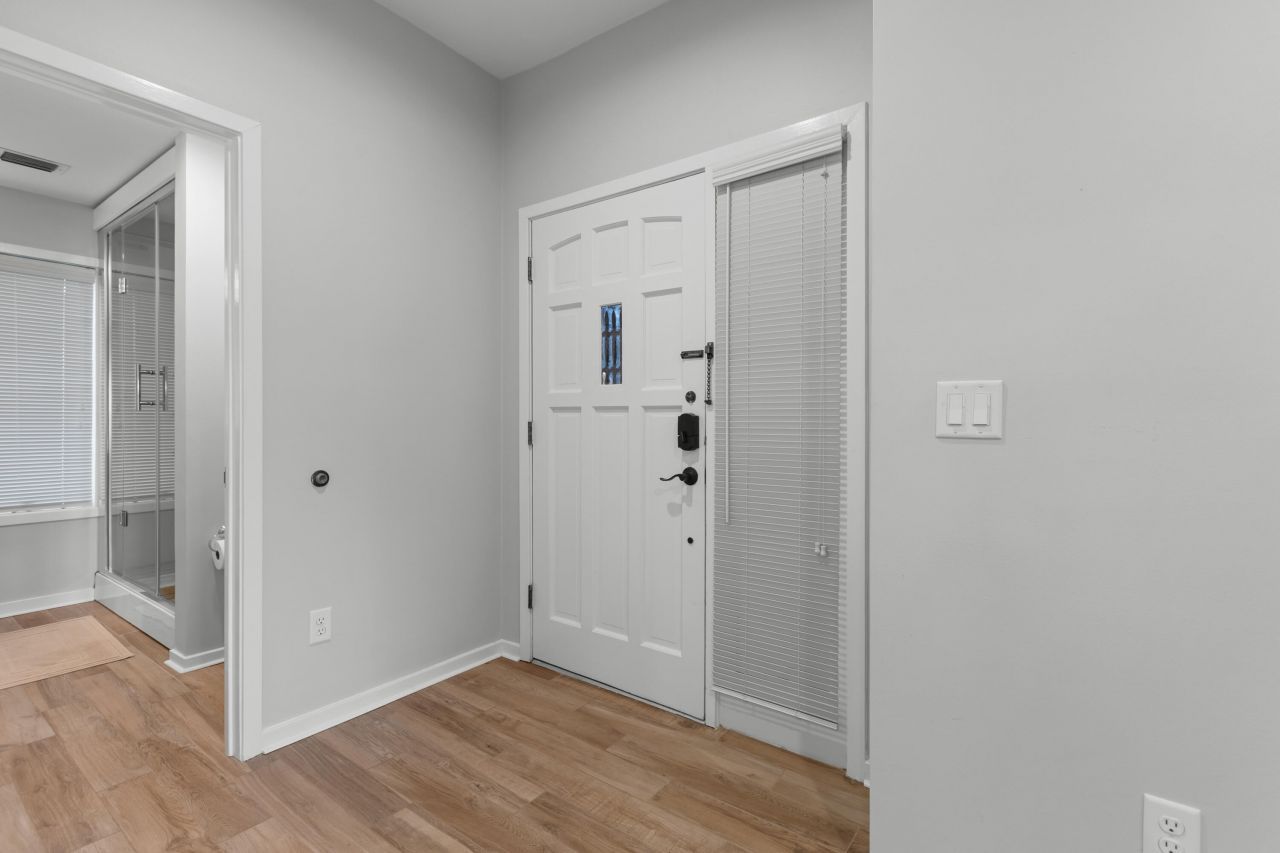 3014 Ocean Winds Drive Photo 7