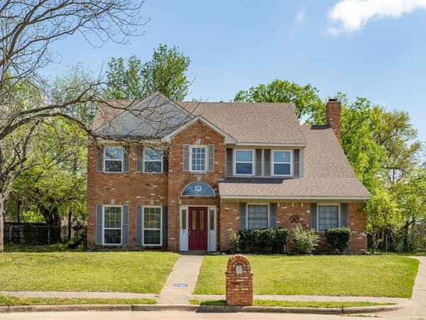 5 Griffith Court , Terrell, TX 75160