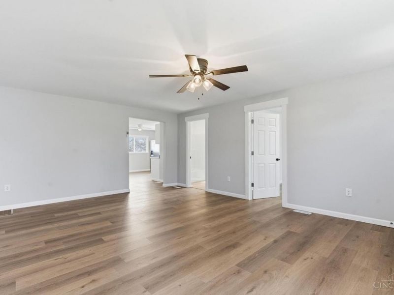 406 Ellis Street, Port William, OH 45164 Photo 7