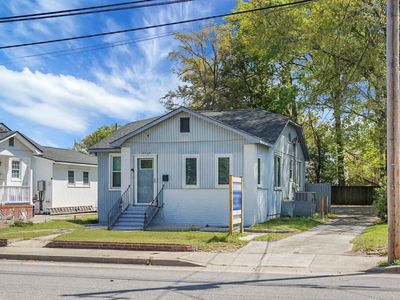 2135 Dorchester Road, North Charleston, SC 29405