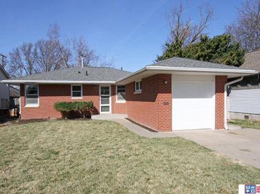 2525 S 35th Street, Lincoln, NE 68506