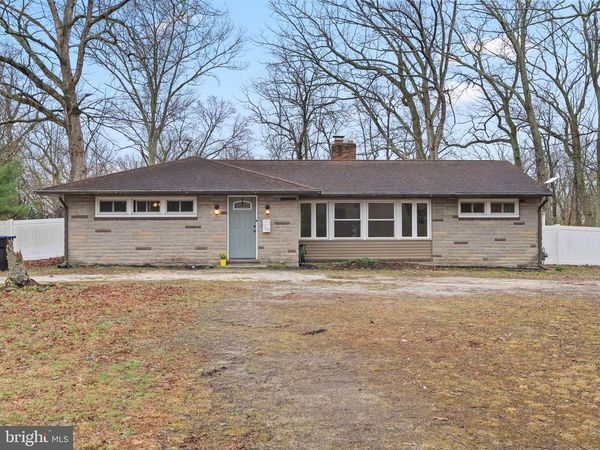 2246 AUBURN AVENUE, ATCO, NJ 08004