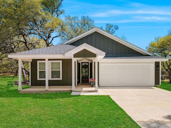 157 Sycamore, Helotes, TX 78023