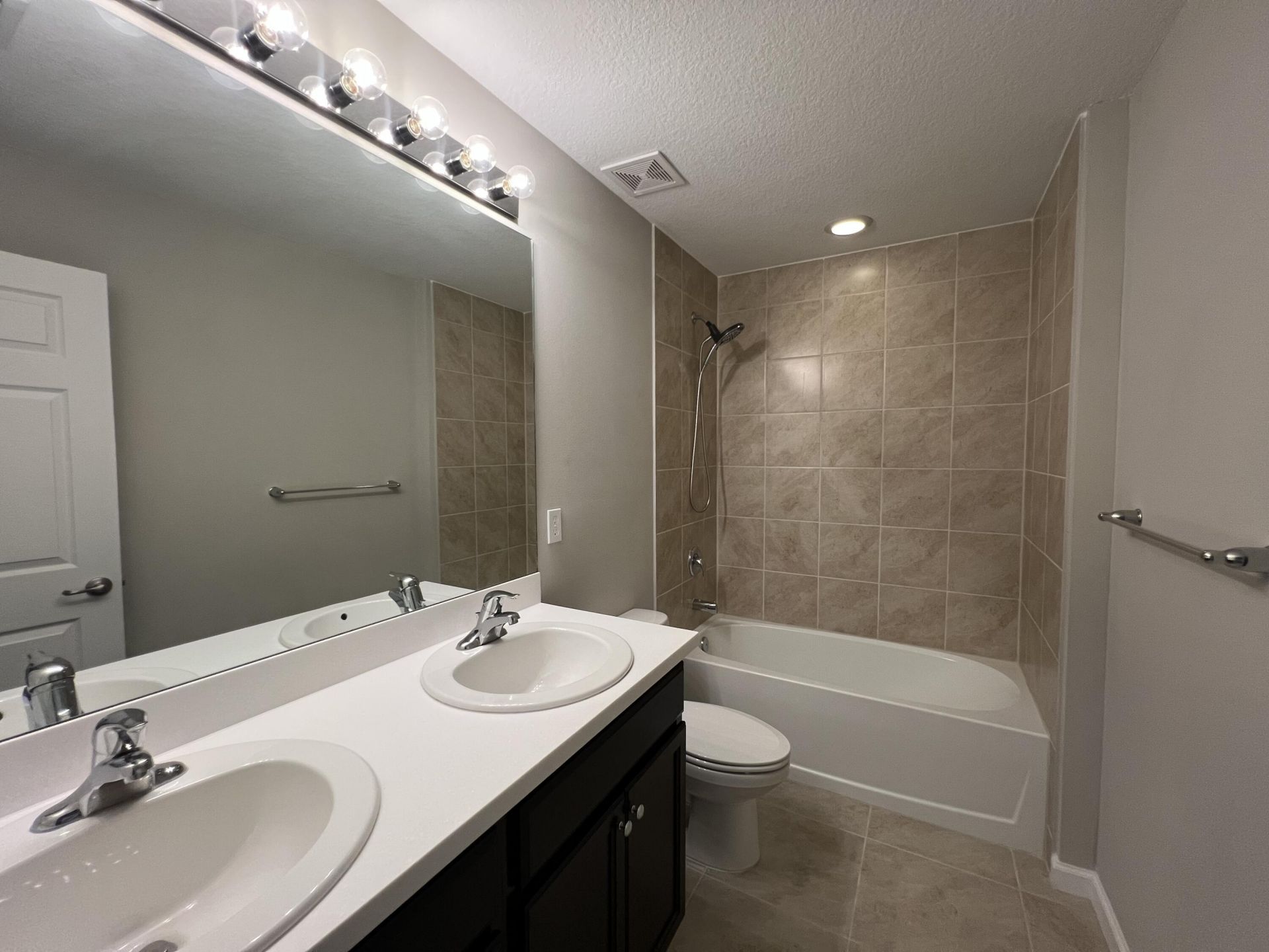 5865 NW Mesa Circle, Port Saint Lucie, FL 34986 Photo