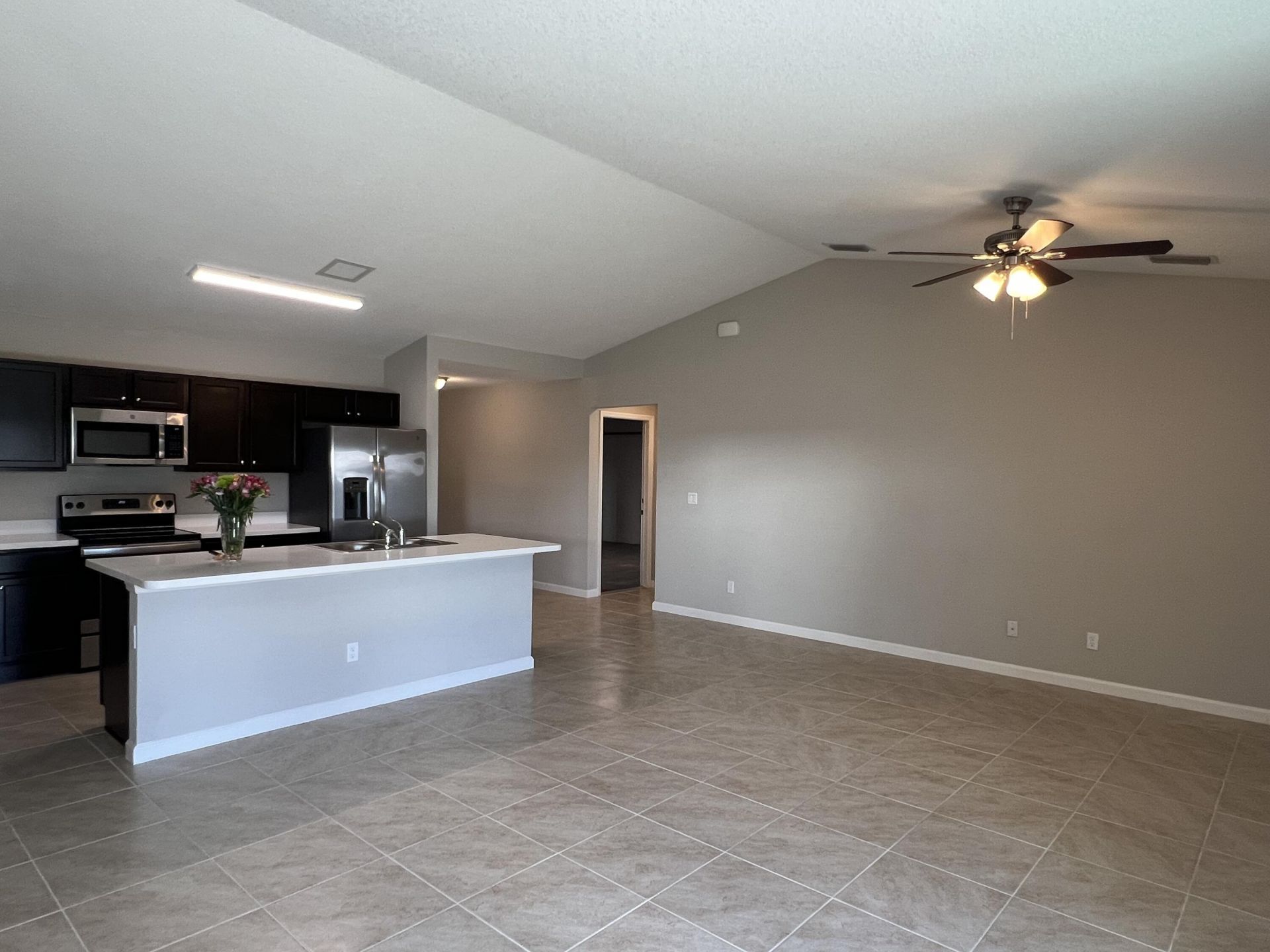 5865 NW Mesa Circle, Port Saint Lucie, FL 34986 Photo