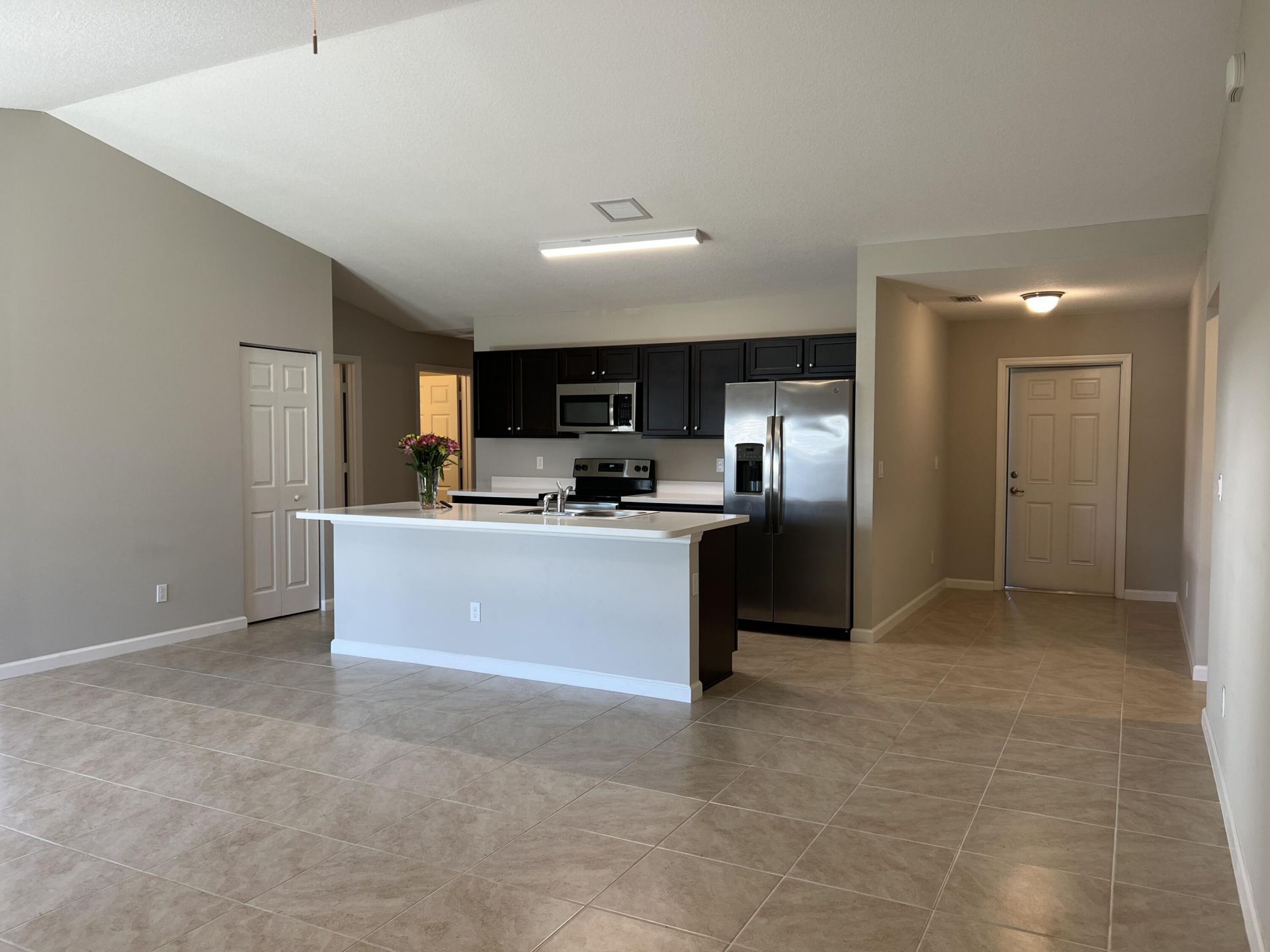 5865 NW Mesa Circle, Port Saint Lucie, FL 34986 Photo