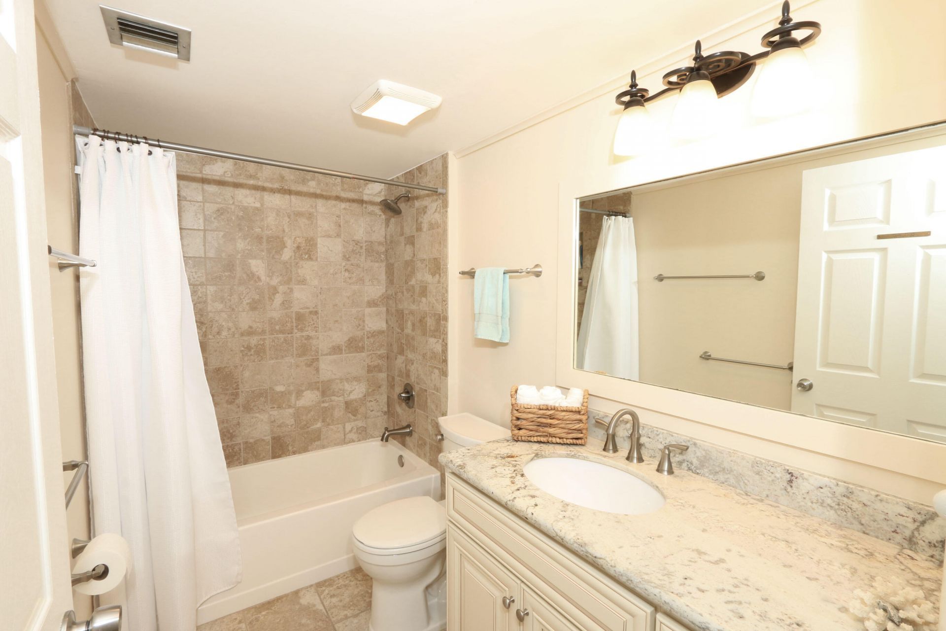 1501 Marina Isle Way, Unit 501, Jupiter, FL 33477 Photo