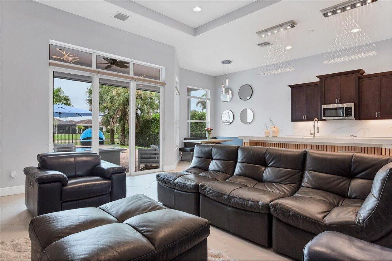 22001 SW Tivolo Way, Port Saint Lucie, FL 34986 Photo