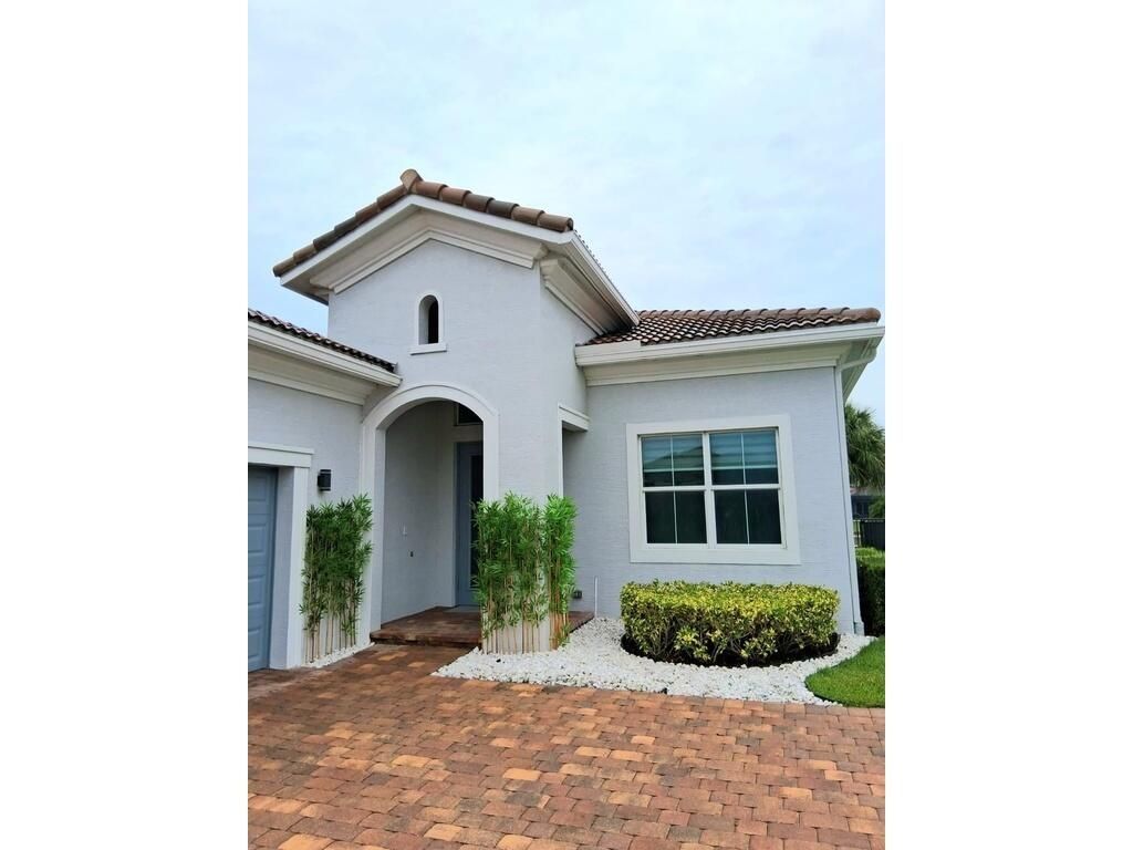 22001 SW Tivolo Way, Port Saint Lucie, FL 34986 Photo