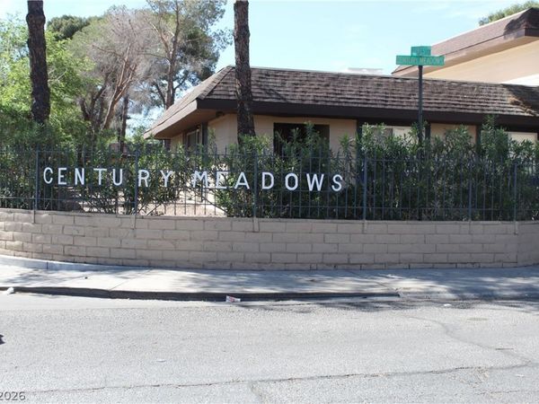 6225 Meadow Brook Lane, Las Vegas, NV 89103