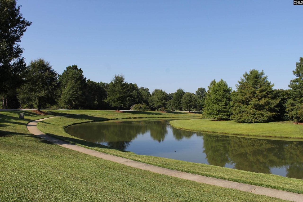 9 N Woodburn Lane Photo 47