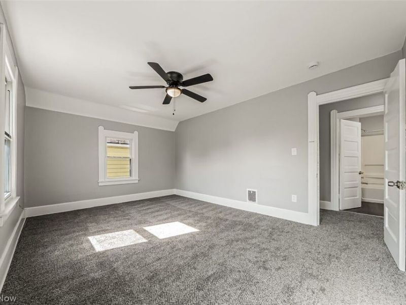 703 E River Street, Elyria, OH 44035 Photo 13