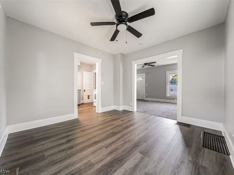 703 E River Street, Elyria, OH 44035 Photo 4