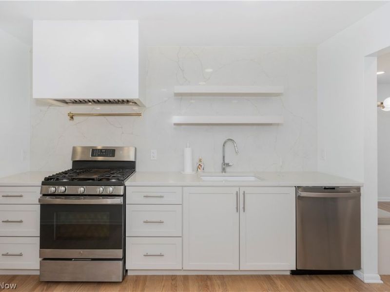 657 Lander Drive, Highland Heights, OH 44143 Photo 4