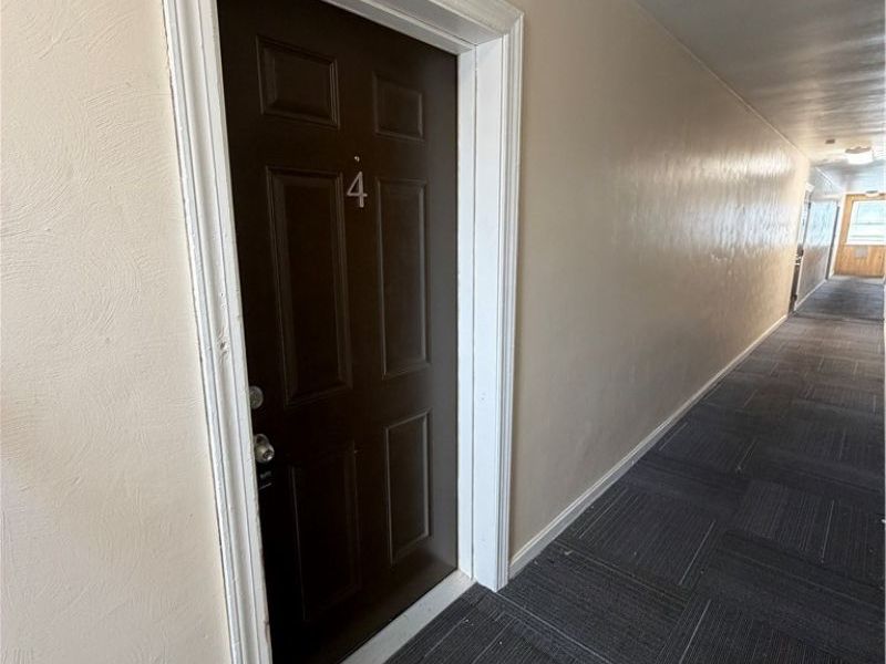 310 Vine Street, Unit 4, Salem, OH 44460 Photo 2