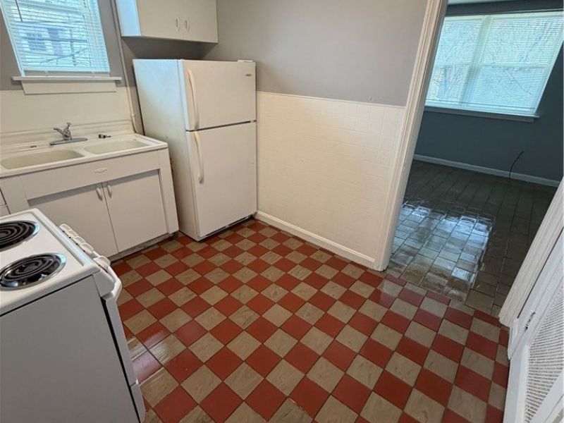 310 Vine Street, Unit 4, Salem, OH 44460 Photo 3