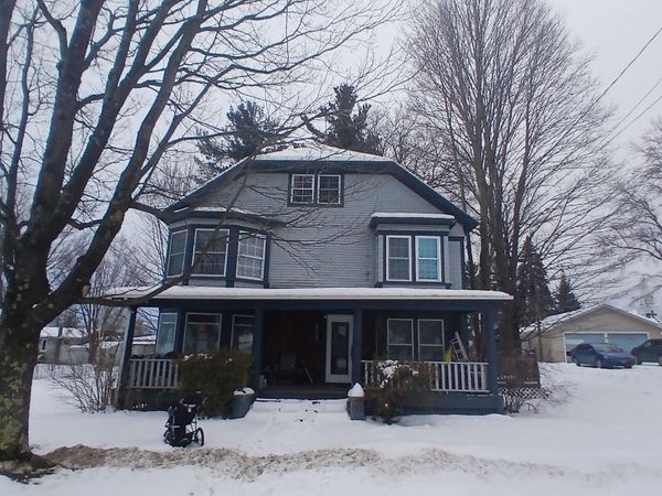 233 Main Street, Troy, VT 05859