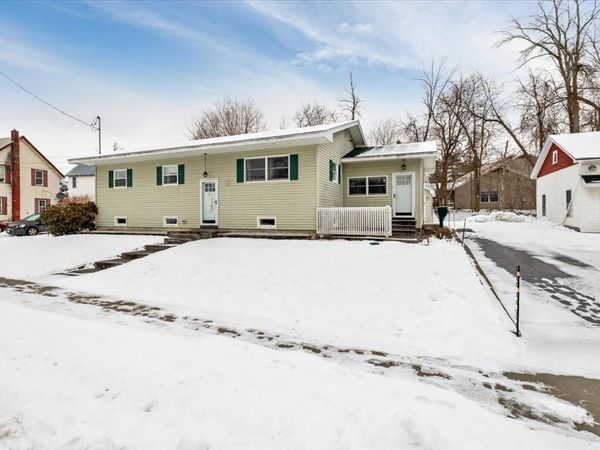 7 Sawyer Street, St. Albans City, VT 05478
