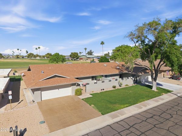 18410 N 104TH Avenue N, Sun City, AZ 85373