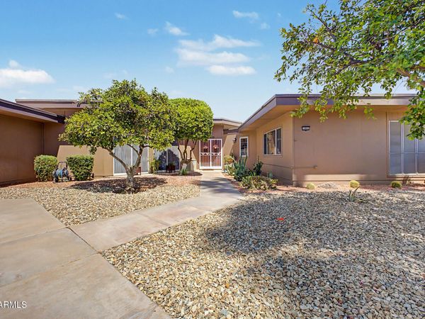 10802 W THUNDERBIRD Boulevard, Sun City, AZ 85351