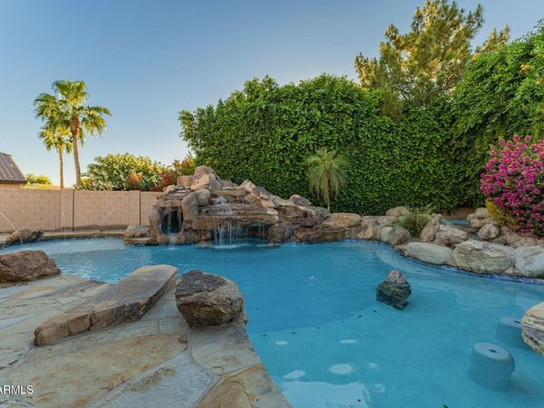 7596 N 87TH Drive, Glendale, AZ 85305