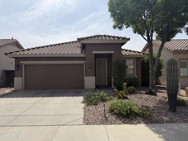 2557 W BISBEE Way, Phoenix, AZ 85086