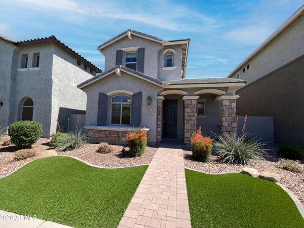 2511 S ENTWISTLE Street, Gilbert, AZ 85295