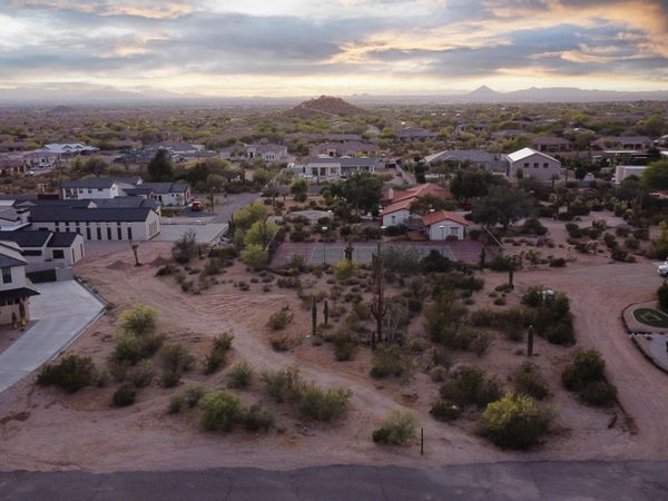 N 91st Place, Unit B, Mesa, AZ 85207