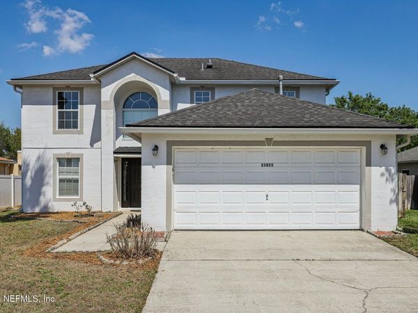 11211 WYNDHAM HOLLOW Lane, Jacksonville, FL 32246