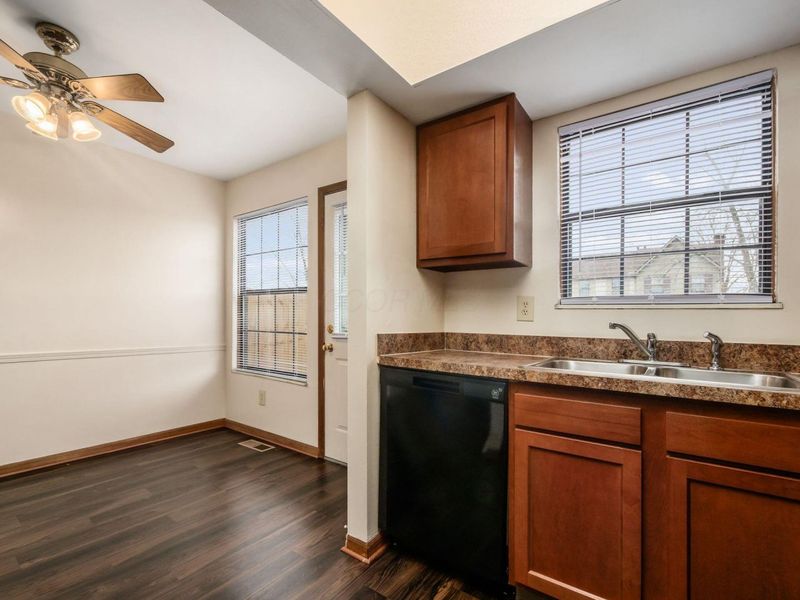 2391 Bethel Road , Columbus, OH 43220 Photo 18