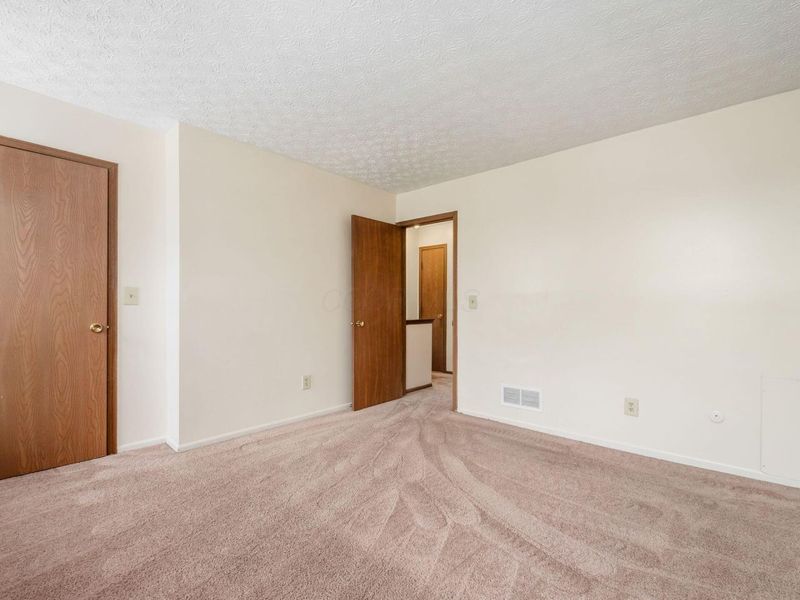 2391 Bethel Road , Columbus, OH 43220 Photo 25