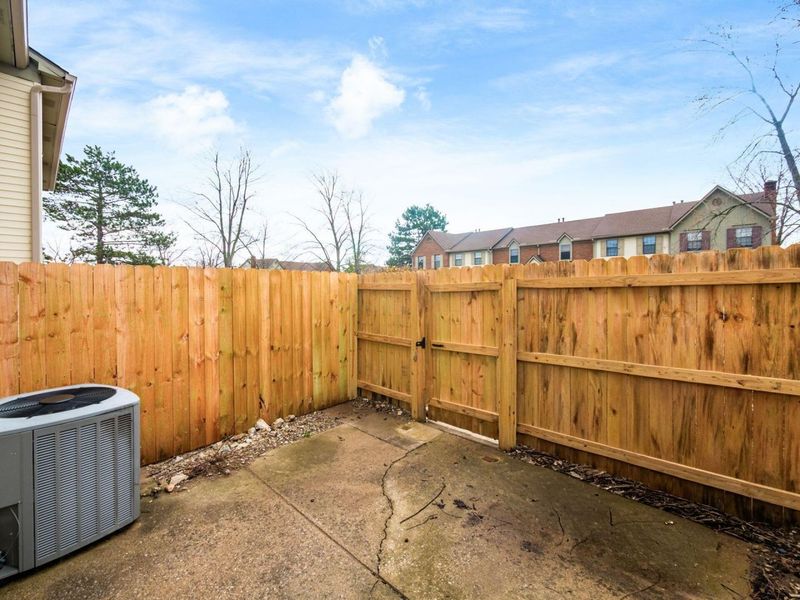 2391 Bethel Road , Columbus, OH 43220 Photo 31