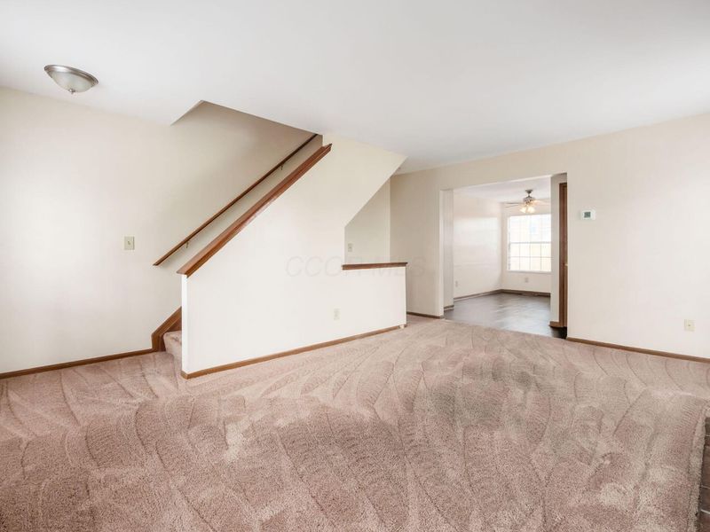 2391 Bethel Road , Columbus, OH 43220 Photo 6