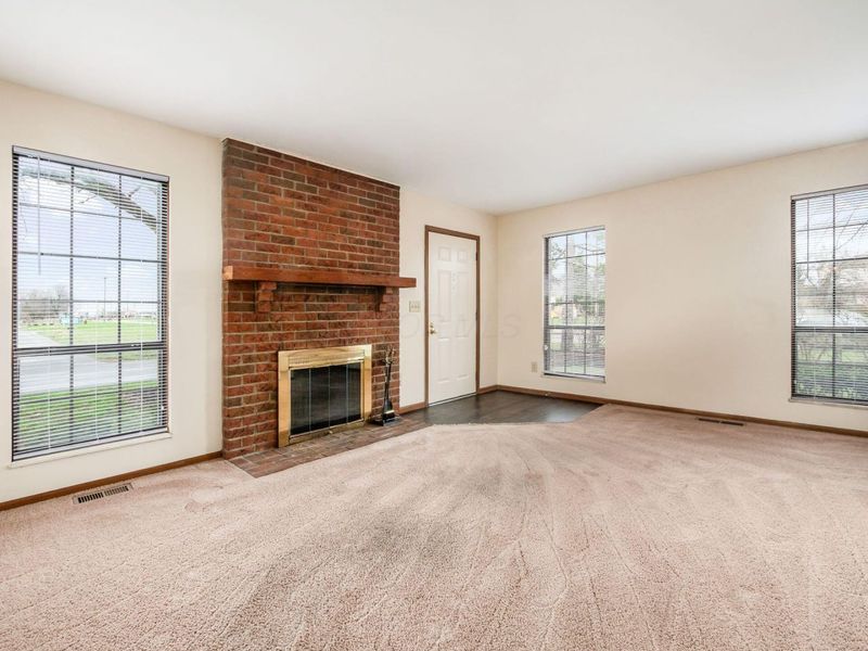 2391 Bethel Road , Columbus, OH 43220 Photo 8