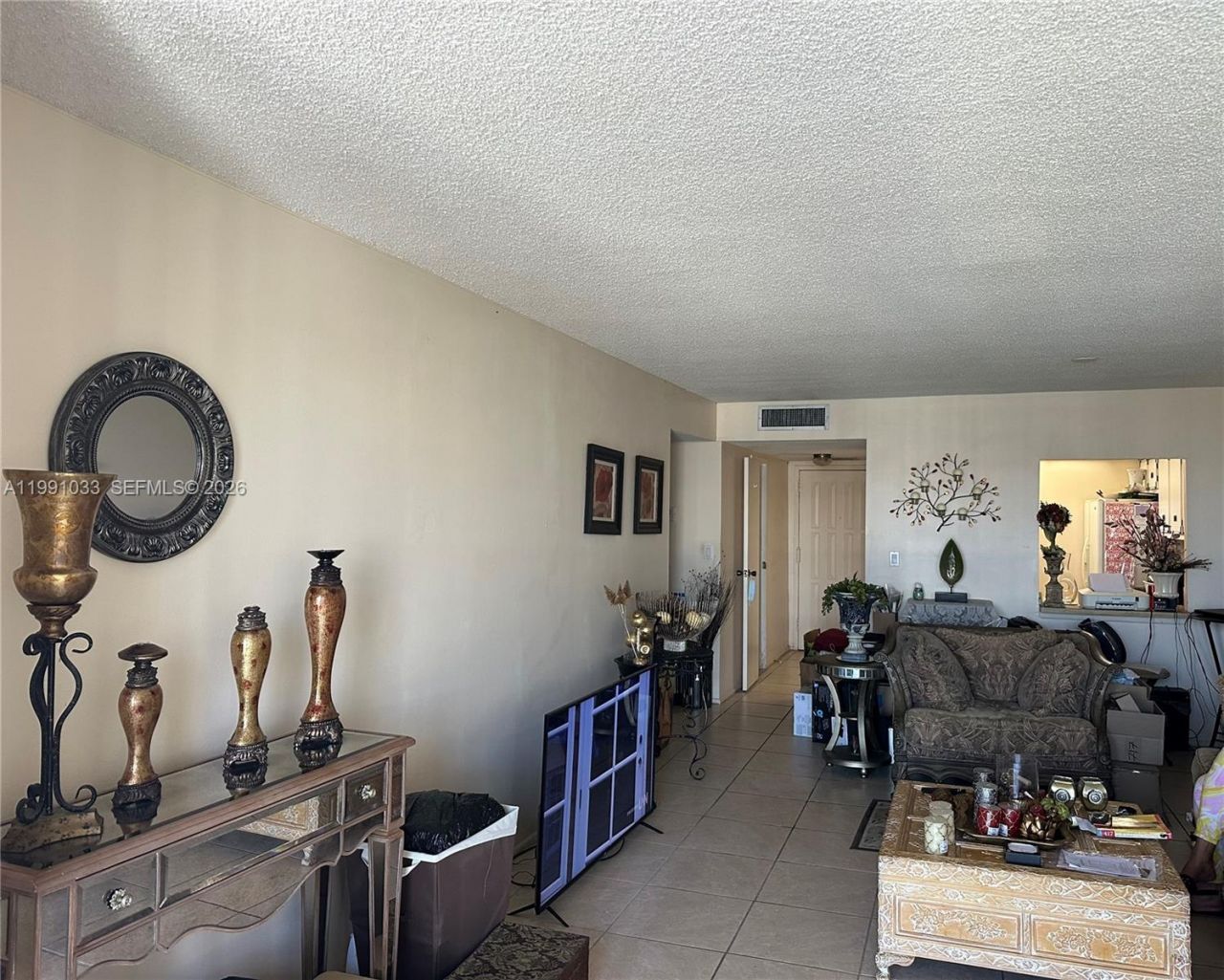 600 Parkview Dr, Unit 717, Hallandale Beach, FL 33009 Photo