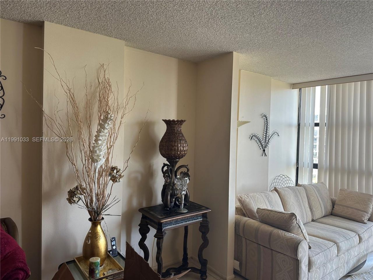 600 Parkview Dr, Unit 717, Hallandale Beach, FL 33009 Photo