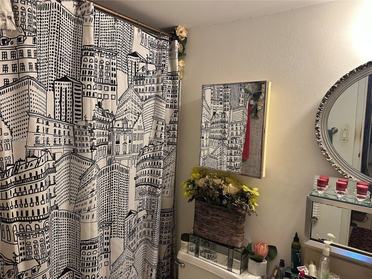 600 Parkview Dr , Unit 717, Hallandale Beach, FL 33009 Photo