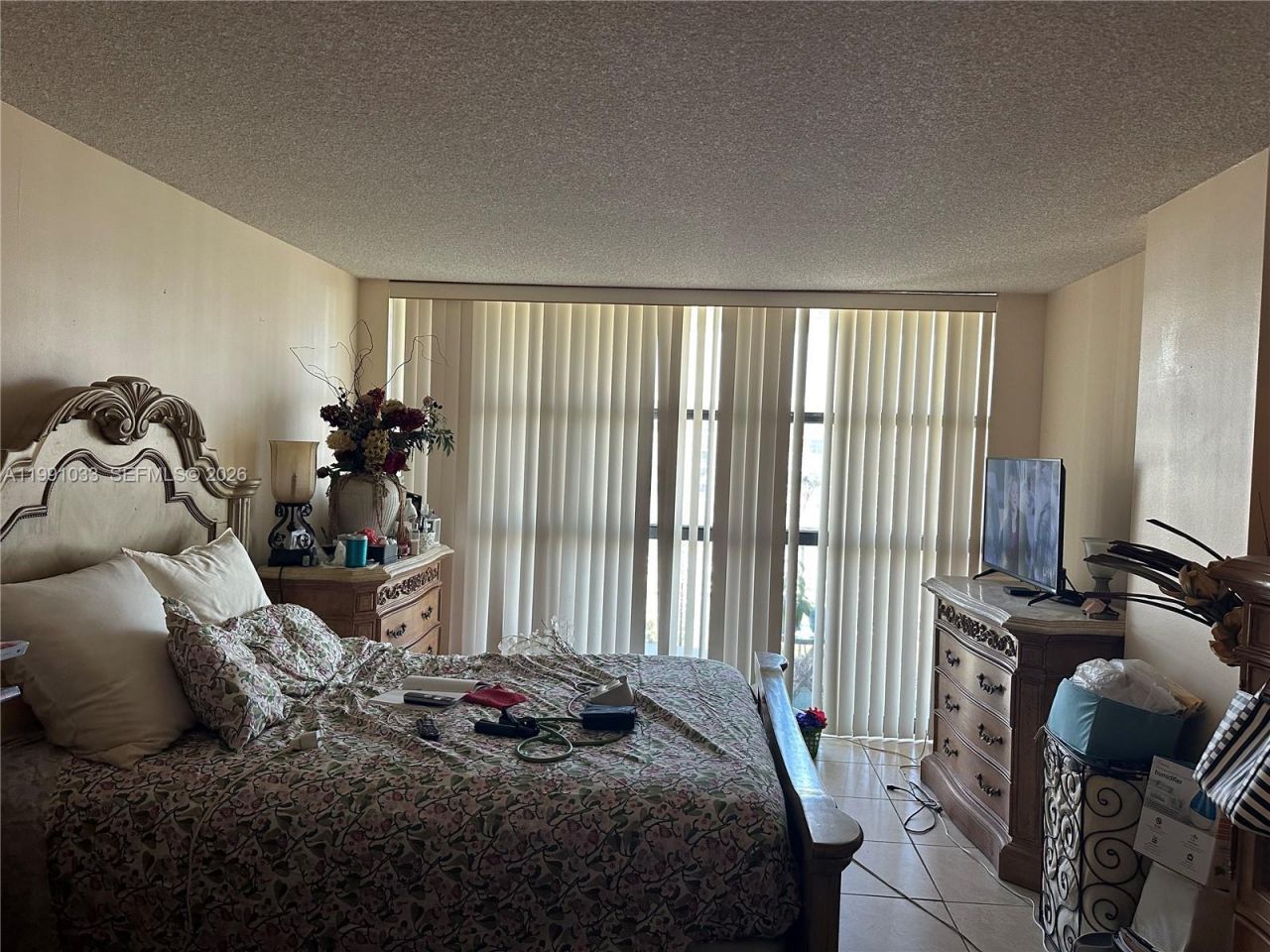 600 Parkview Dr , Unit 717, Hallandale Beach, FL 33009 Photo