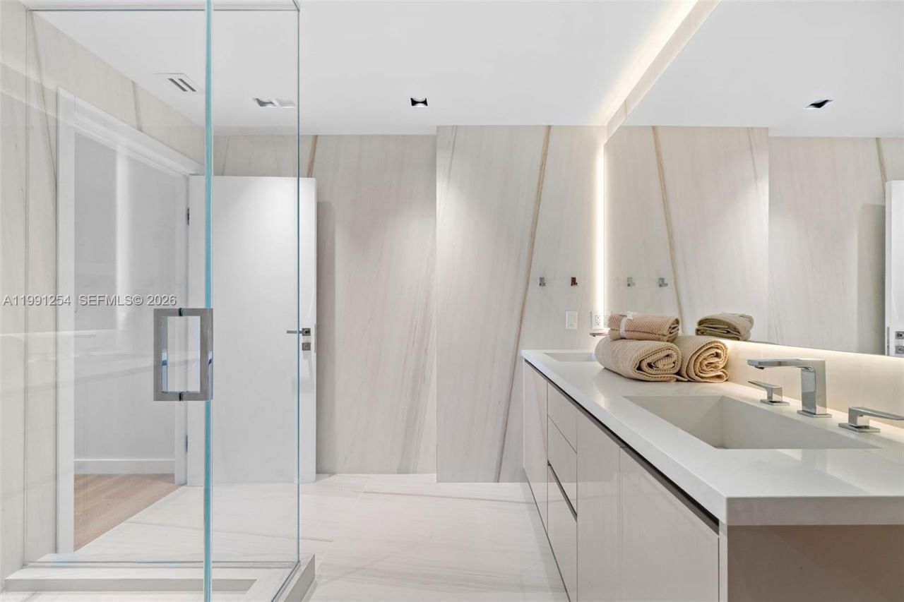 9601 Collins Ave, Unit 808, Bal Harbour, FL 33154 Photo