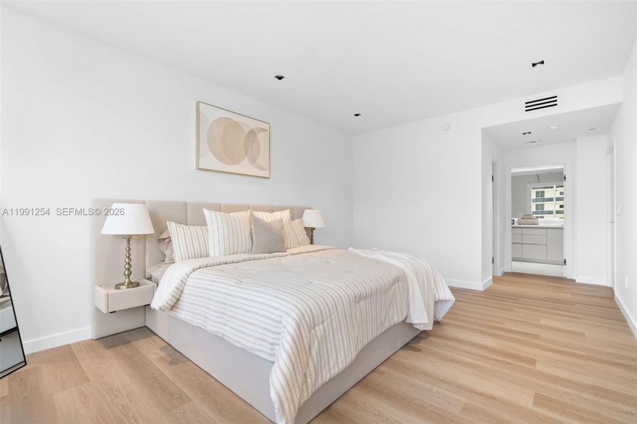 9601 Collins Ave, Unit 808, Bal Harbour, FL 33154 Photo