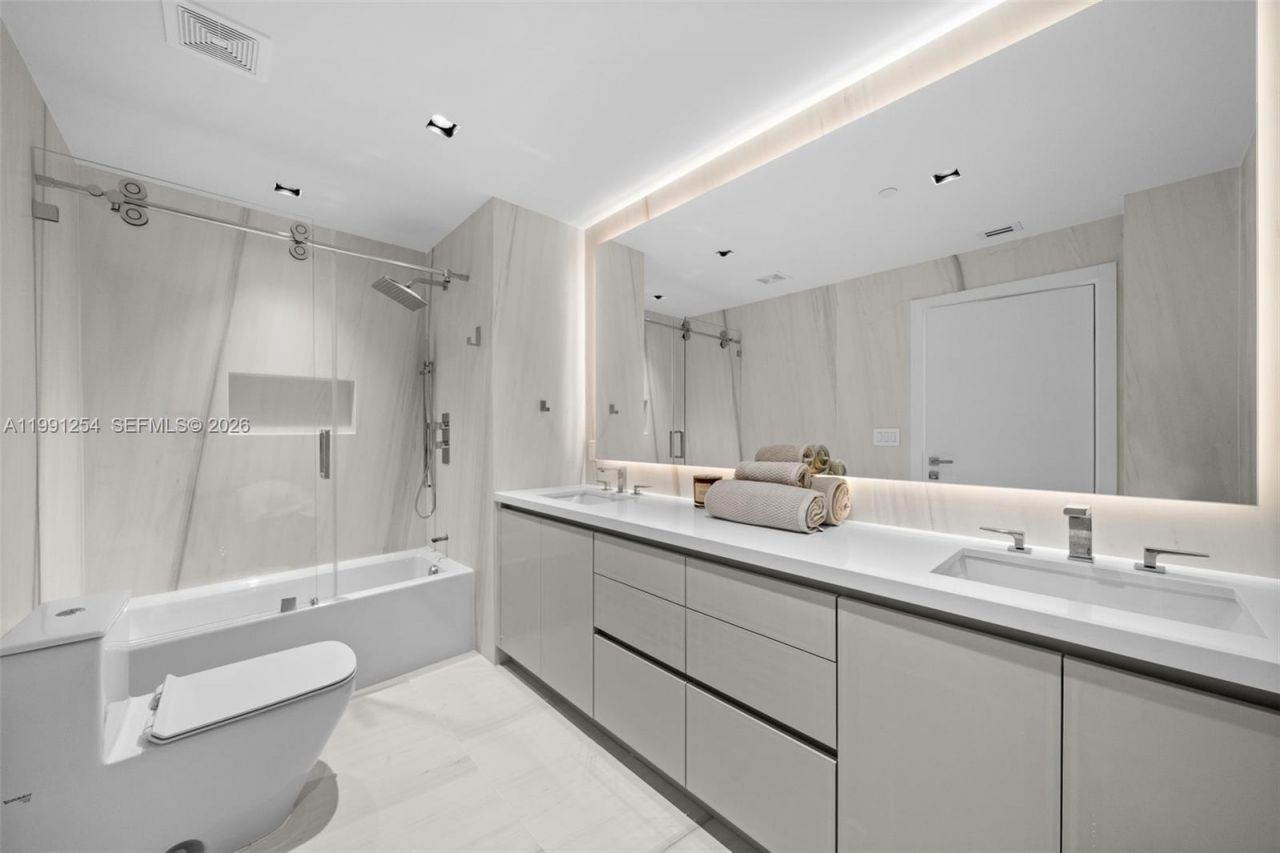 9601 Collins Ave, Unit 808, Bal Harbour, FL 33154 Photo