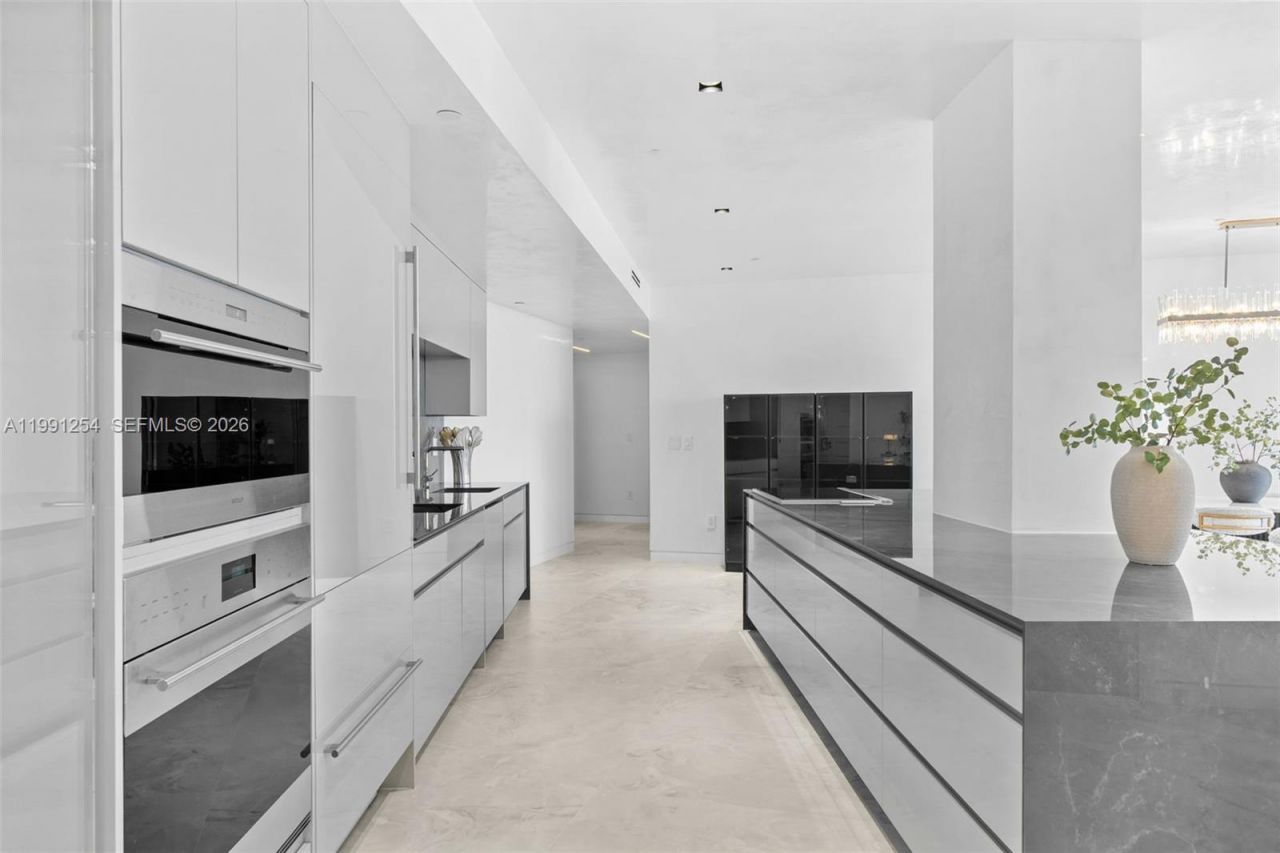 9601 Collins Ave, Unit 808, Bal Harbour, FL 33154 Photo