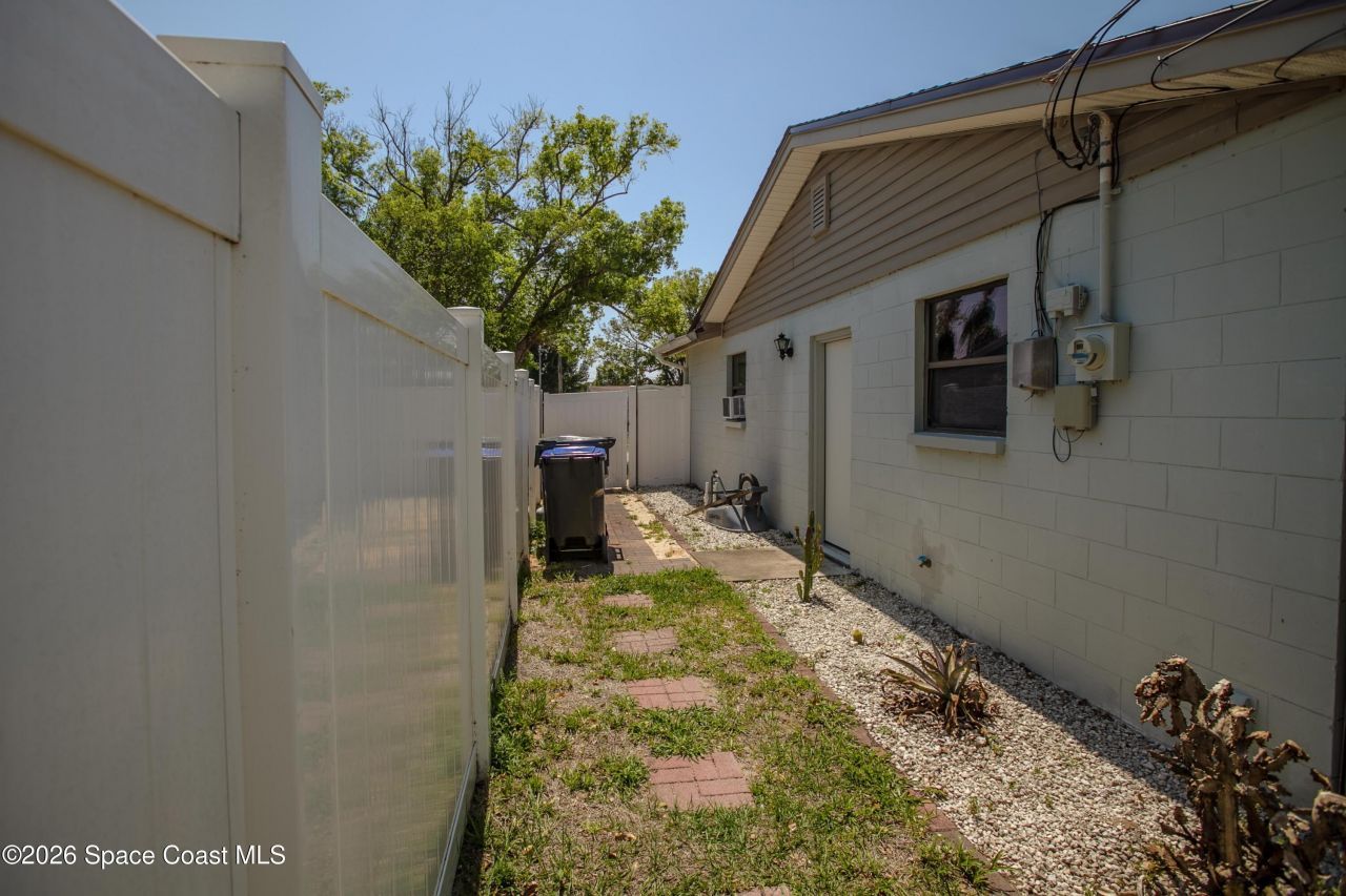 930 Grant Road , Titusville, FL 32780 Photo