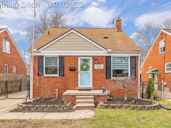 27721 Grant Street, St. Clair Shores, MI 48081